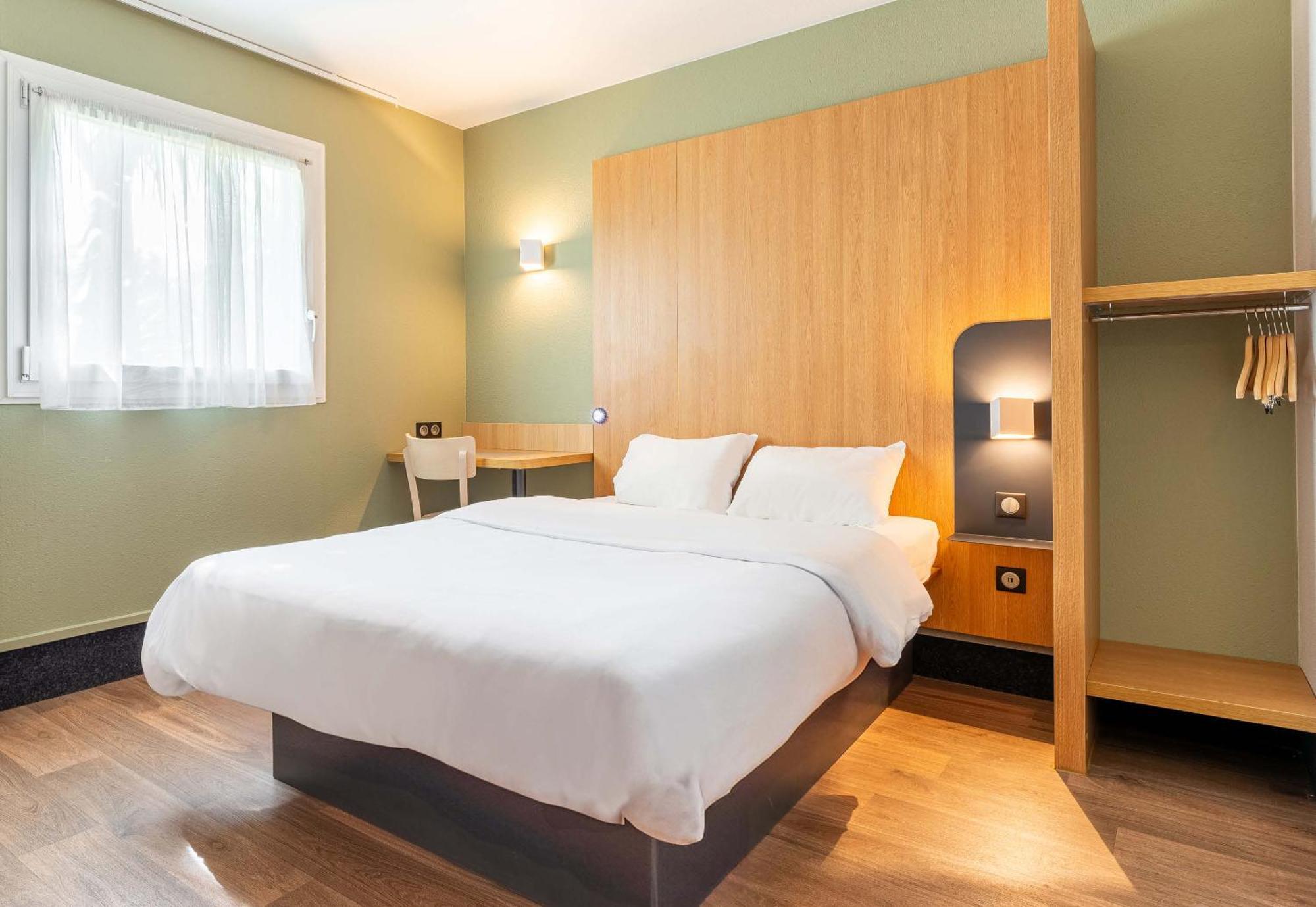 B&B Hotel Nantes Aeroport Bouguenais Exteriör bild